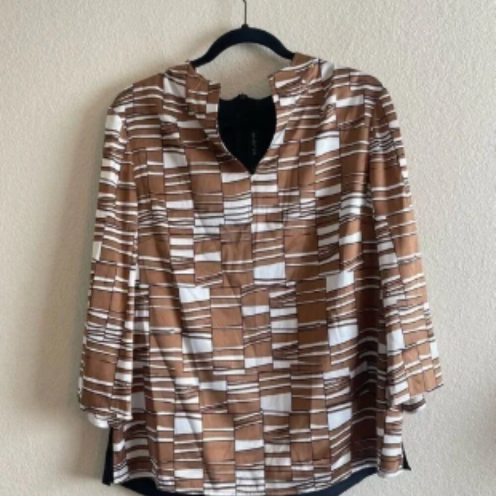 St. John Silk Blend Brown White Geometric Lightweight Blouse Women's Size 10